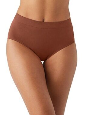 Wacoal Women's B-Smooth Seamless Brief Panty Hanna Red Soft & Smooth Size M NWT